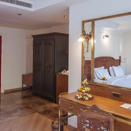Hotel Casa Margot - Adults Only 3*