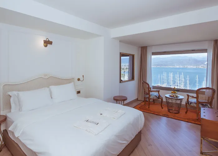 Casa Margot - Adults Only 3* フェティエ